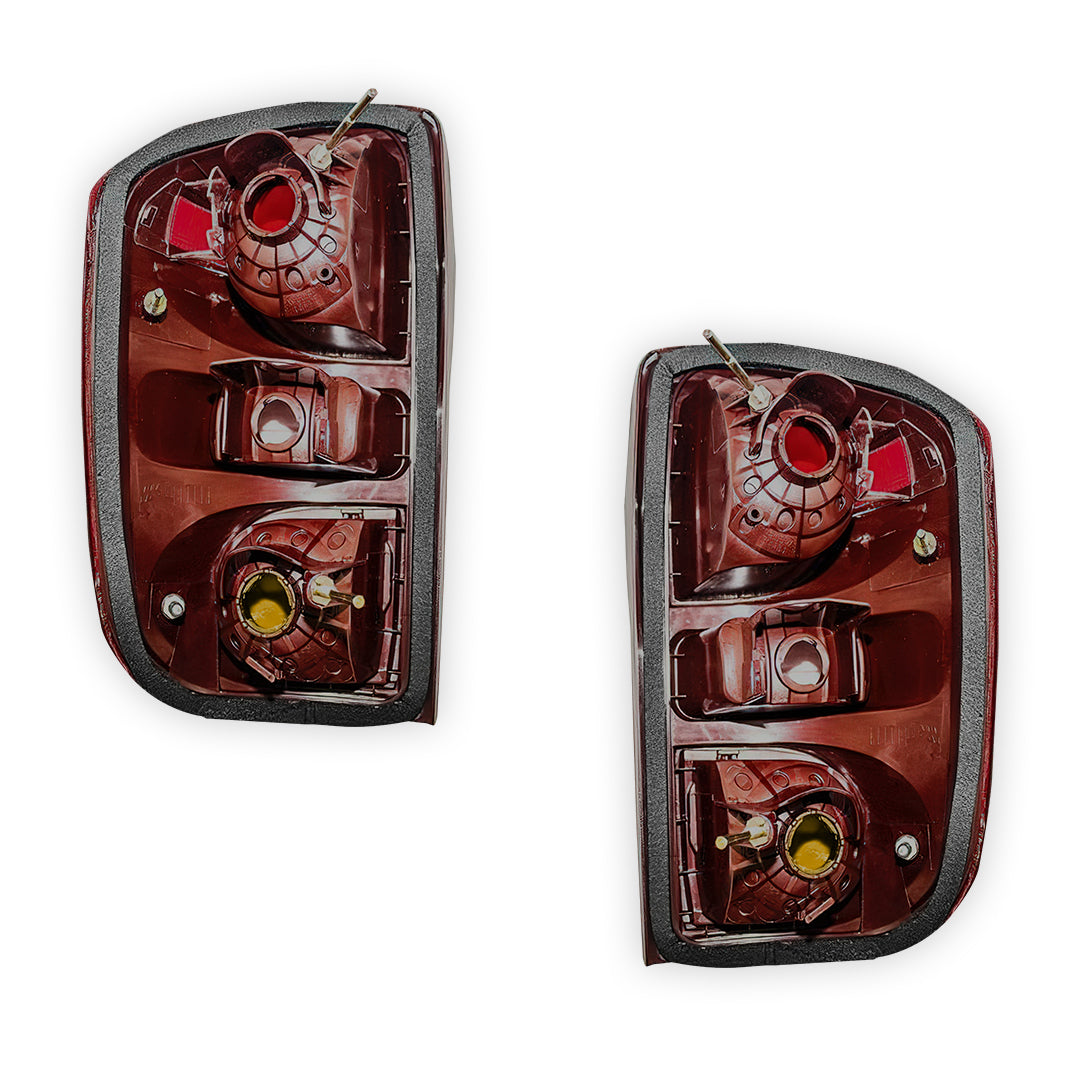 Toyota RAV4 XA20 (2003 - 2005) Halogen Tail Lights LH + RH